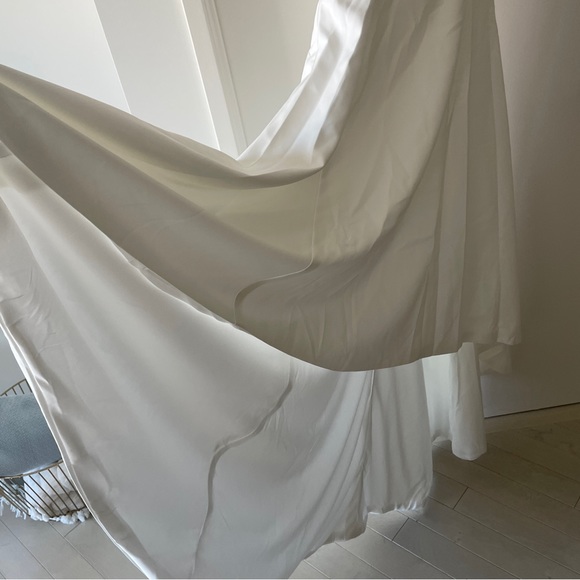 Trumpet/Mermaid V-neck Sleeveless Sweep/Brush Train Stretch Crepe Wedding Dress - Picture 6 of 6